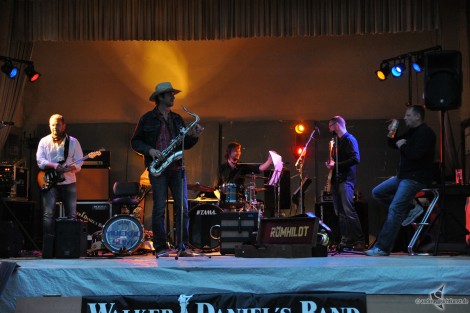 Die Walker Daniels Band auf der Bühne der Centralhalle Gaschwitz